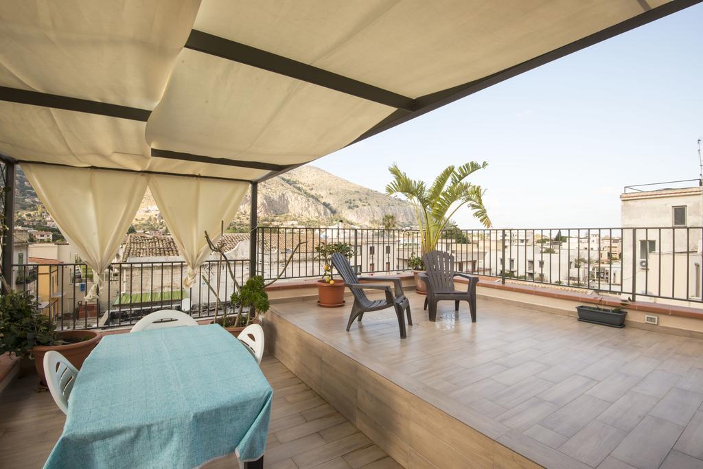 モンデッロLa Terrazza Del Baglioアパートメント エクステリア 写真